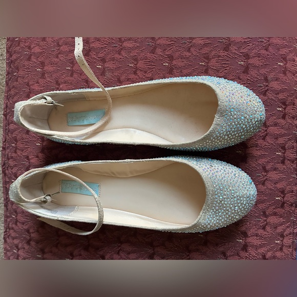 Betsey Johnson ballet flats - Picture 3 of 5